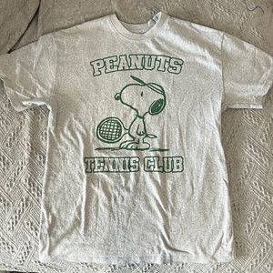 grey peanuts t-shirt